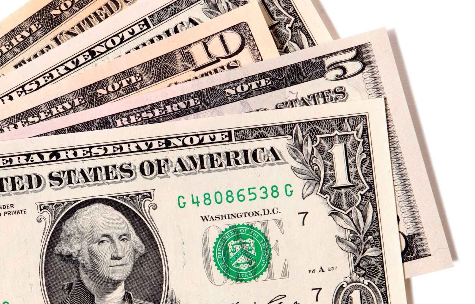 Weak Dollar Against The Euro: What Expats in Albania Should Know 1 Dollar Against The Euro